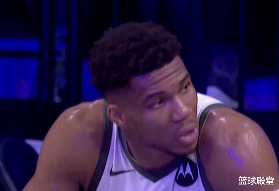 篮网队|雄鹿输篮网！攻守全崩，字母哥犯病，米德尔顿+布登成毒瘤