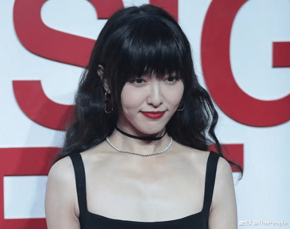 杨幂|刘海对女星颜值影响堪比“换脸”：有人瞬间变老，有人直接认不出