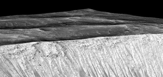 火星 火星上有生命吗？科学家：这些会“移动”的东西，或许是线索
