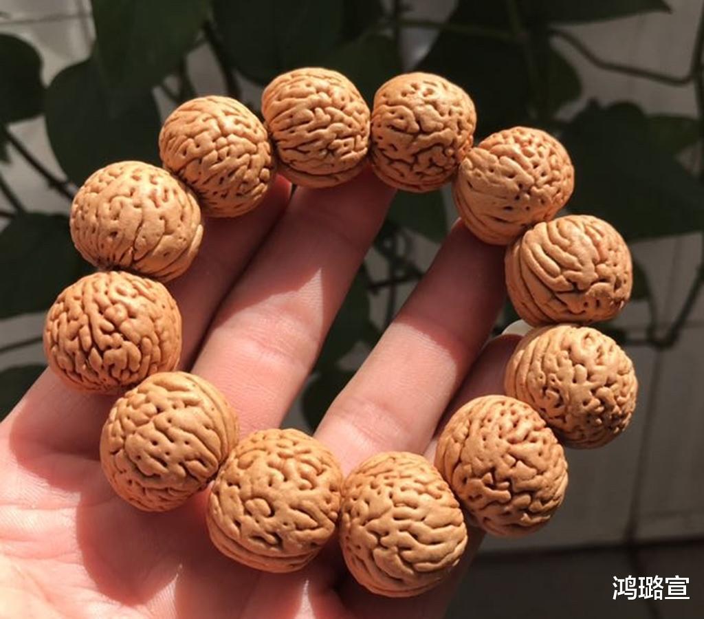 金刚菩提|文玩入手水太深怕坑又怕骗！福音来了，这3中文玩闭眼入手就可以！