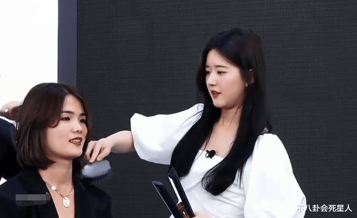 赵丽颖|女星们近照比美：杨幂国风裙清新，赵丽颖秀细腰，热巴建模脸精致