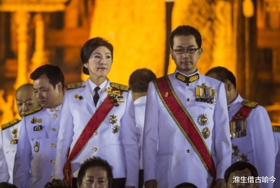 老挝|华裔泰国最美前总理英拉：未婚却被男友宠爱26年，在中国当董事长