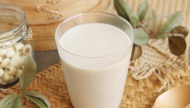 银耳|天冷了，喝梨汤不如喝它，坚持每周煮2回，整个冬季都舒适