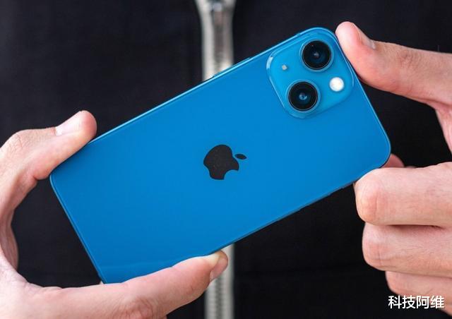 iPhone|苹果手机双十二大降价，多款iPhone售价更亲民，最低仅需4899元