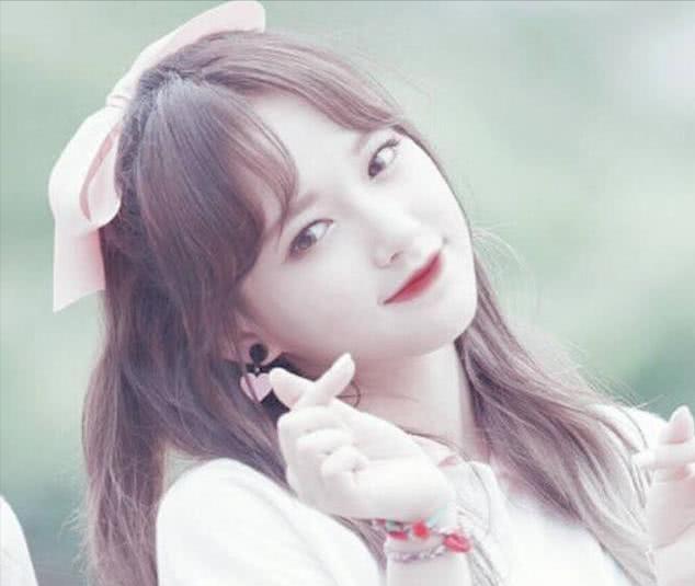 程潇饭拍生图，不愧是出圈神图的提供者，一个字：绝！