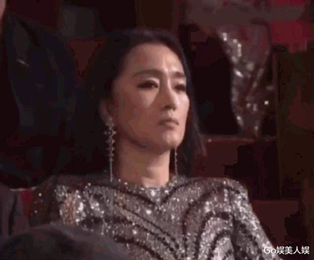 爱国|10位香港爱国明星，有的想要内地身份证，有的曾将国旗披在身上