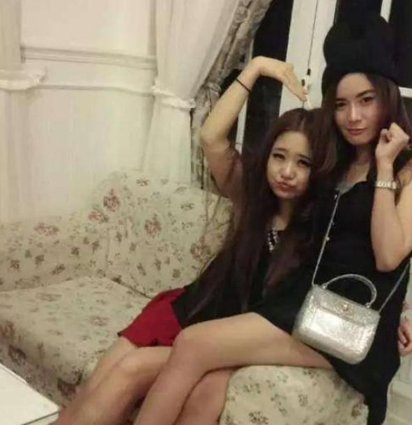 张子枫|同父不同命！李连杰大女儿无法走出父母离婚阴影，33岁仍未婚