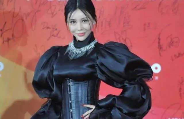 整容|整容失败的10位明星，谁堪称“阴影”之最？