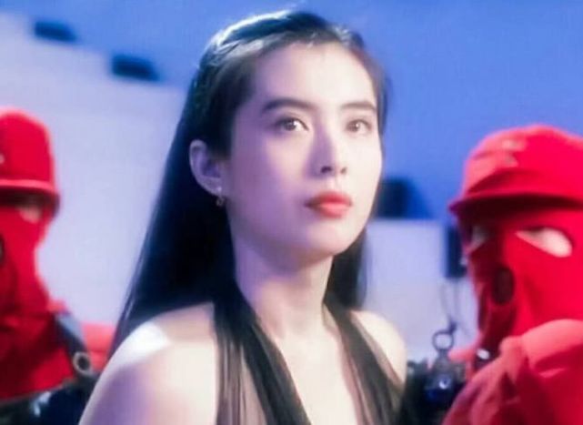 女孩|全球天使般面孔的5位女神，14岁女孩上榜，连女人也会为她着迷