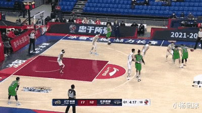 郭艾伦|1打5！郭艾伦蝴蝶穿花运球太漂亮了