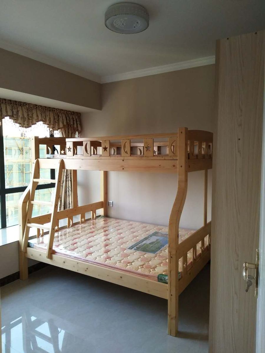 客厅砌了半堵墙，亲戚说我脑子进水，完工后他被打脸