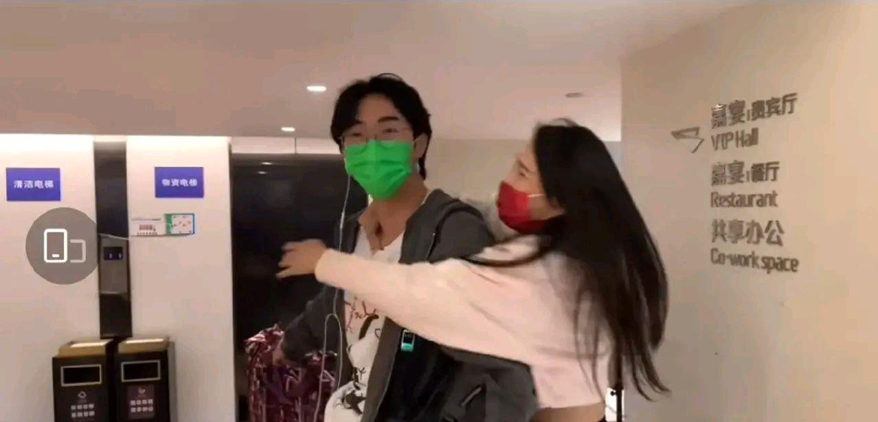 伊能静|张小斐明年行程满满?伊能静发千字长文?吴昕谢娜技多不压身?