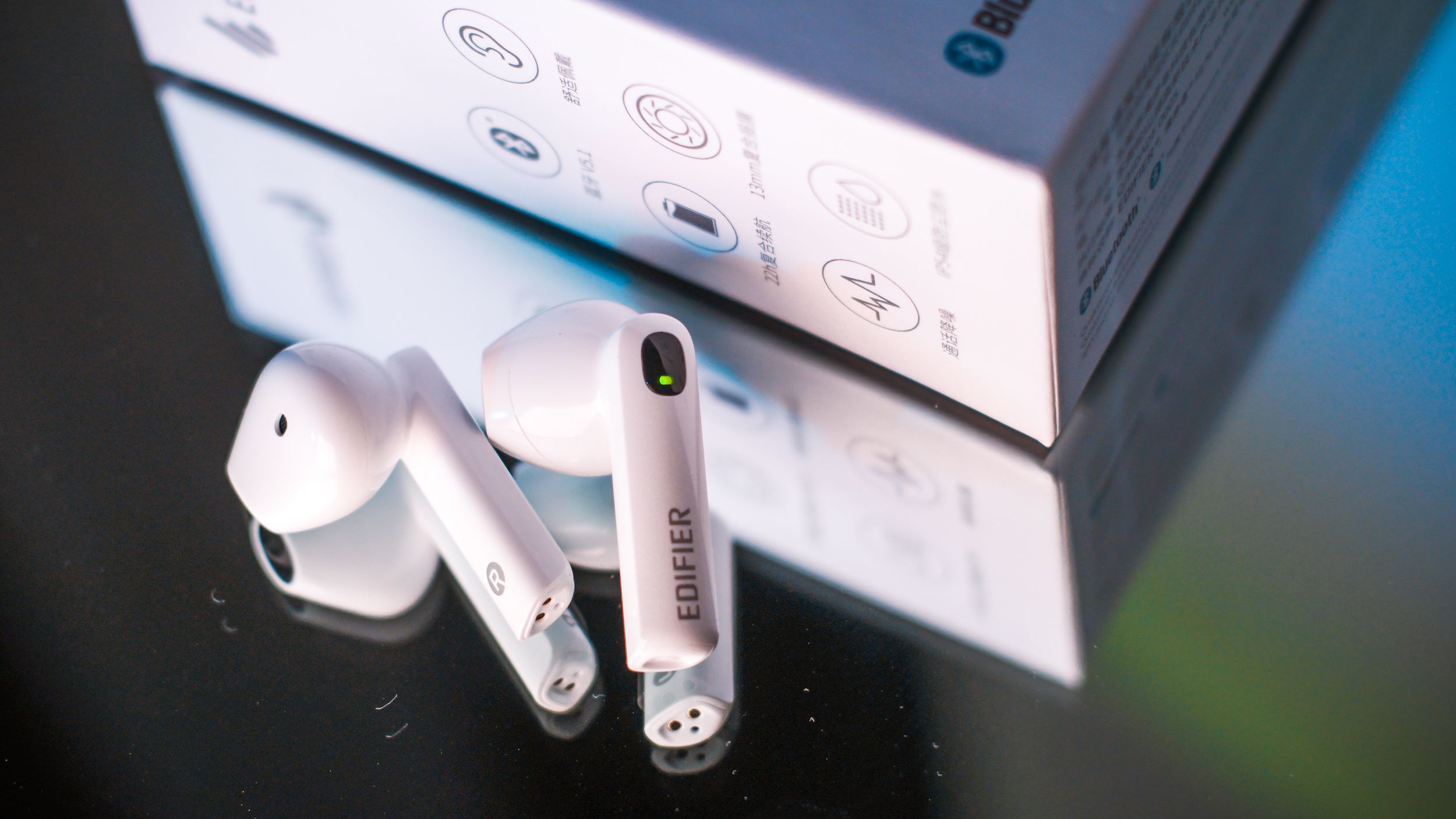 漫步者|我叫Mini，小而强大：漫步者LolliPods Mini蓝牙耳机开箱