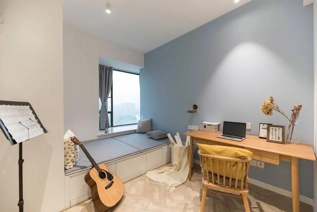 75㎡现代轻奢,精致的复古调,让小房子也清新脱俗