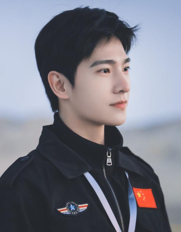 王楚然|杨洋新剧女主，溜了这么久的王楚然变成了周也，顾湘滤镜碎一地？