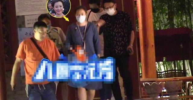 俞飞鸿|42岁郝蕾怼影评人不懂表演! 曾拍出格戏和邓超分手还遭禁, 十年离两次她不简单!