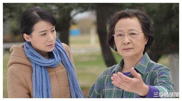 三哥情感屋|侄女考上大学没有给红包，被嫂嫂轰出家门，亲情是用金钱衡量的吗