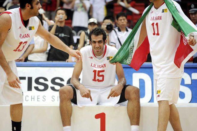 约基奇|28+21+15！大韩胡金秋都顶不住，CBA版约基奇诞生！都错怪阿联了