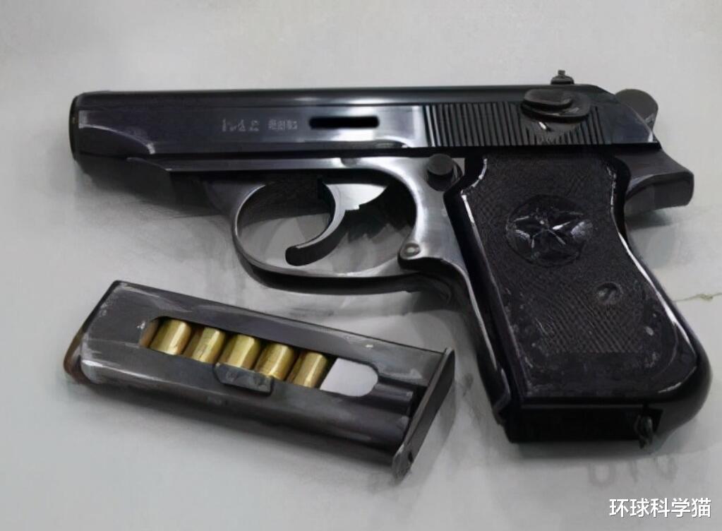 宇航员 ?50米内精准射击！宇航员进入太空为何要带枪？神舟十三号或也有