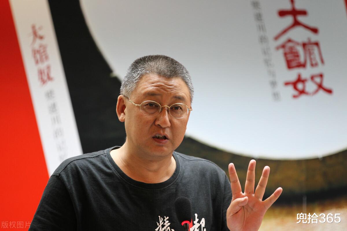 兜拾365 中国第一大的民间博物馆，一头大肥猪养了10多年，到底怎么回事？