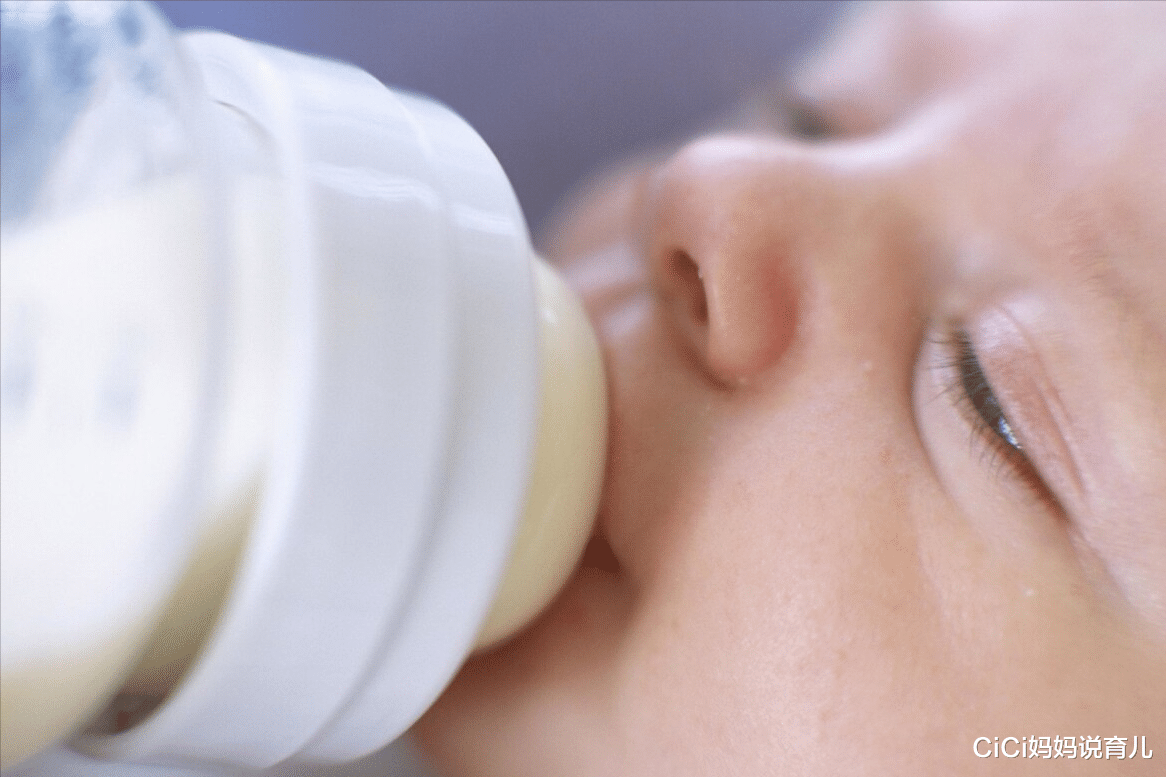 CiCi妈妈说育儿|婴儿的夜不同于大人的“夜”，断夜奶不看月龄，看娃吃夜奶的时间