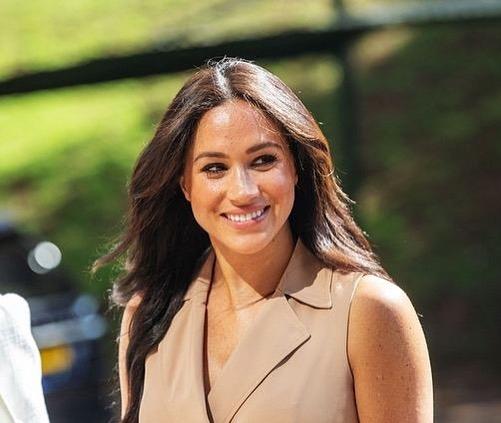 洛杉矶|梅根产后就炫富？公开豪宅+置入行销新作，再被批：别再营造假象