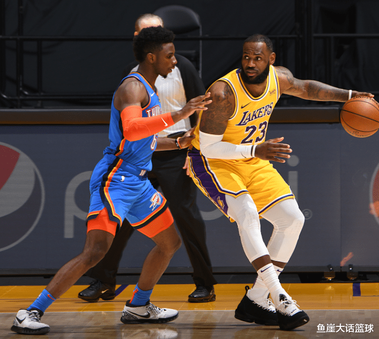 湖人队|拒爆冷！老詹25+7，库兹马末节立功，霍福德爆发，湖人签他真对了