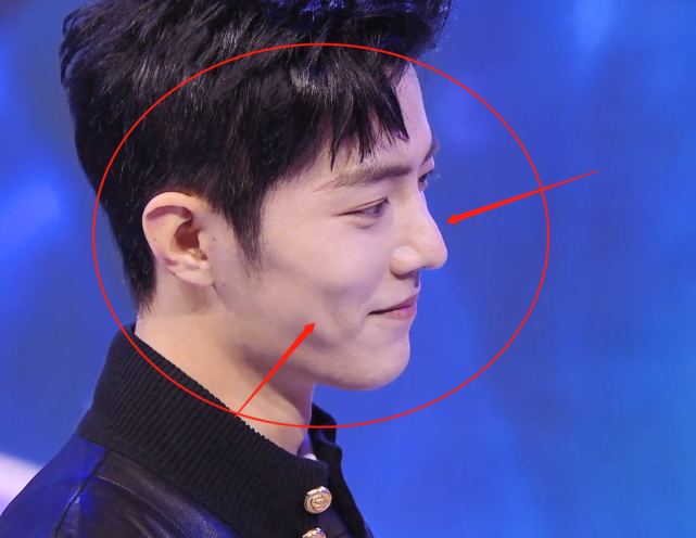 上阳赋|肖战发布会怼脸颜值真实，和166的吴宣仪站一起，有人谎报了身高