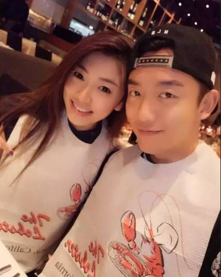 郑恺|闪婚放弃6年前任，婚后首次综艺合体互动，网友：明白闪婚理由了