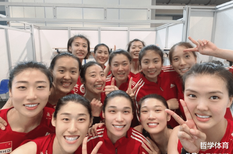 郑益昕|女排最新15人名单出炉!朱婷丁霞等6大主力归队,郑益昕等4人离队