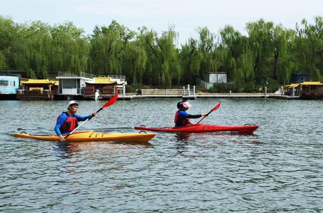 |北京天然河湖水上活动开始啦，八一湖皮划艇水上项目启动