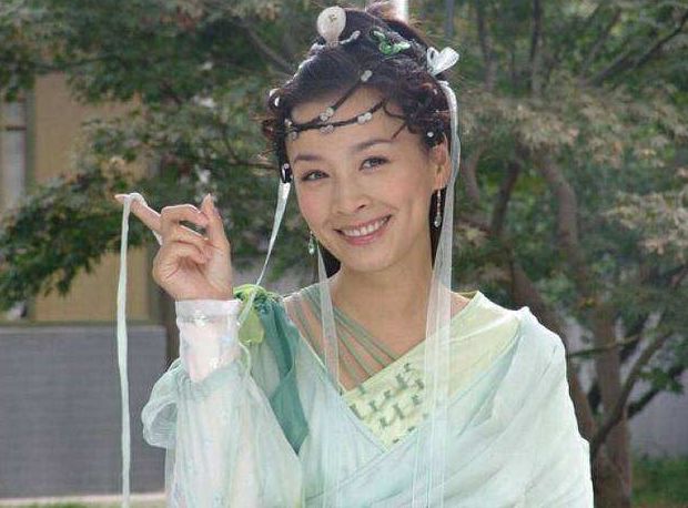 张庭|张庭曾说做生意不是为了赚钱，而是在做善事，李湘：为啥不直接送