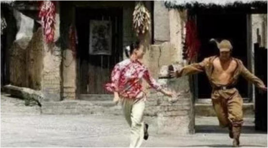 杨磊|他因为相貌毕业就去演鬼子，四年阵亡6000次。终成“鬼子专业户”