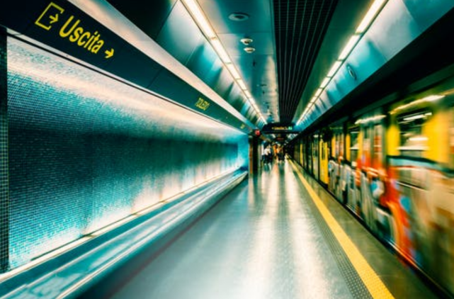 |和领导关系越好,也不要上升为这三种关系,以免被领导利用