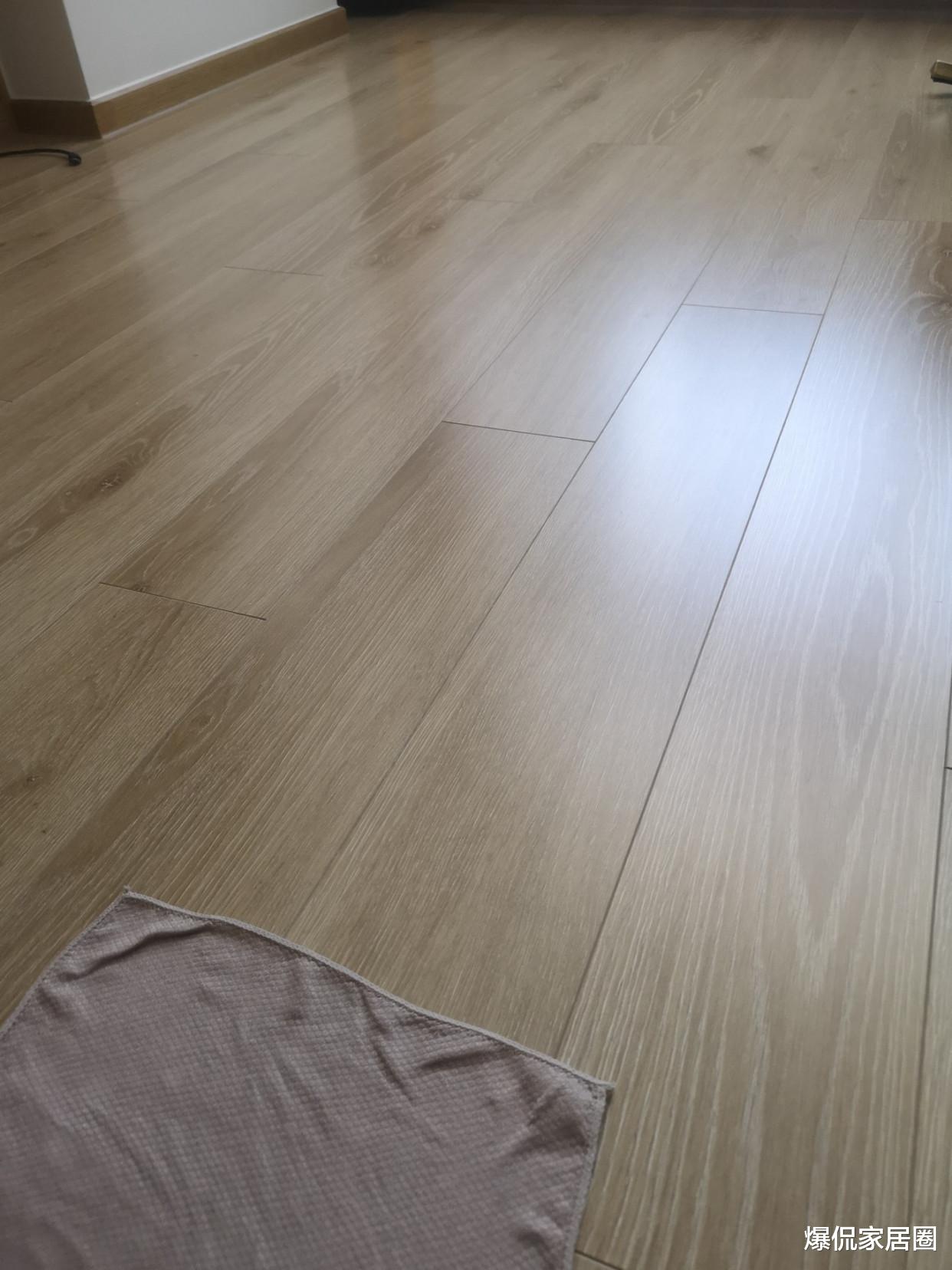 房子住了3年，80后阿姨家干净如新！看到厨房一角：学到了