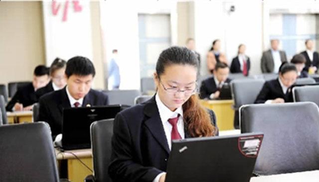 辅警|工资不高却被抢着做的3个职业,很有面子,但一直被“高看”了