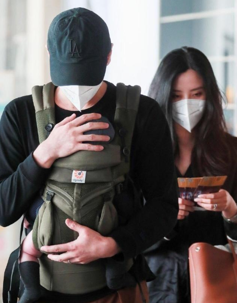 李光洁|李光洁：我娶过郝蕾，负过殷桃，最终和《欢乐颂》中的她修成正果