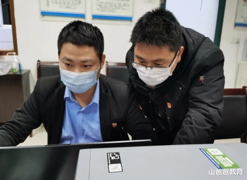 穿衣搭配|本科女生“最想嫁”男生职业排行,国企排名落后,榜首争相追捧