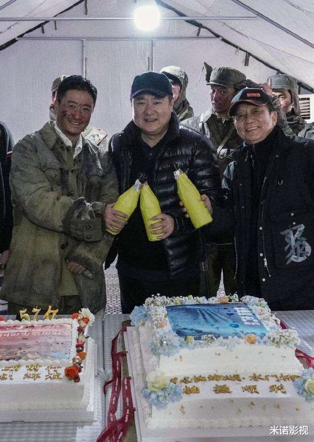 长津湖|《蜘蛛侠》票房飙升夺第一，《长津湖》再次延映，巧合还是不服输