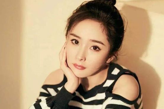 鞠婧祎|外国人觉得中国最好看的四位女星，迪丽热巴垫底