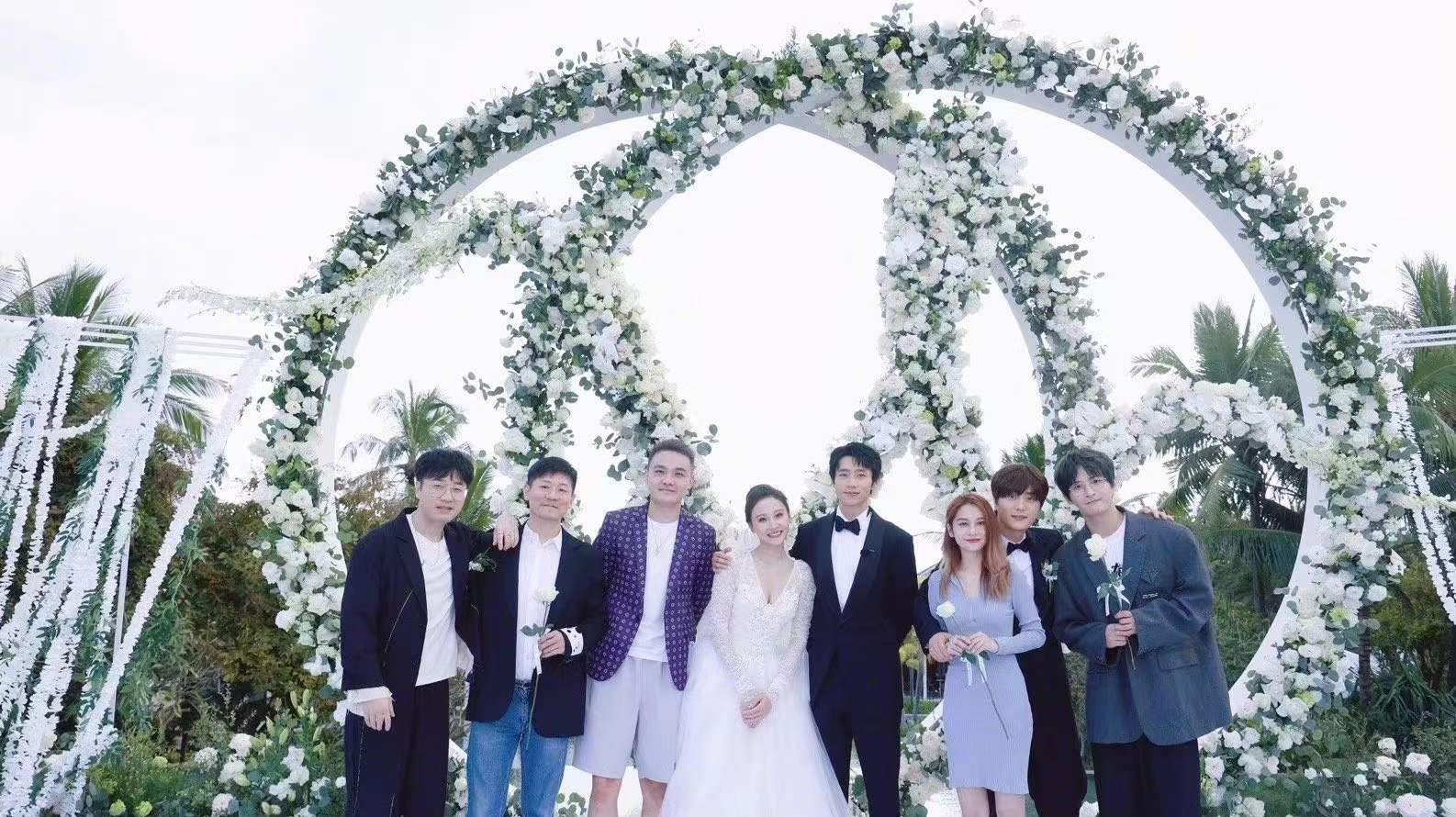 魏晨|魏晨结婚，当年的快乐男声们来了五位，王铮亮是证婚人陆虎是伴郎