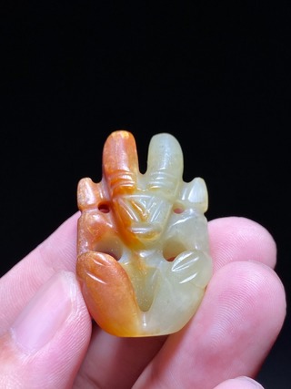 和田玉籽料|明 和田玉籽料 黄玉 玉神人