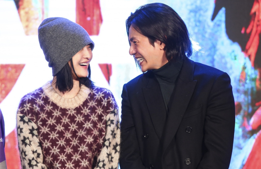 冯小刚|周迅不在隐瞒,回应和陈坤儿子真实关系,周迅:这是我儿子