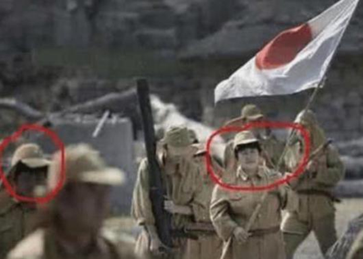 穿帮镜头|史上最“尴尬”穿帮镜头，大妈：我当群演那么辛苦，演下鬼子怎么了