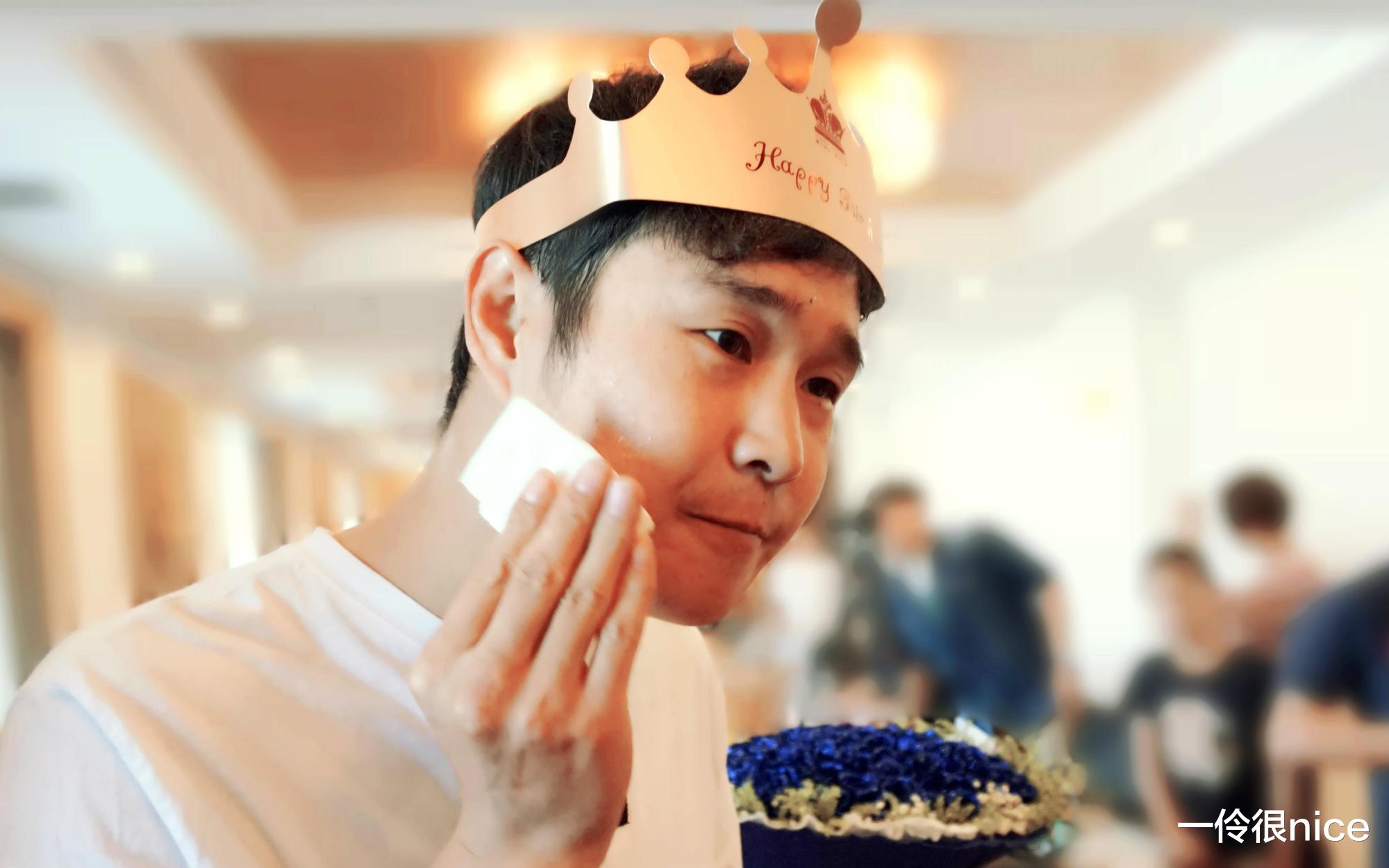 小沈阳|小沈阳为什么没有像岳云鹏一样红下去？原因在媳妇身上