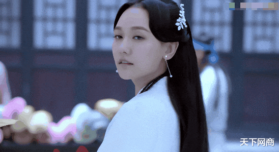 时光之轮|这是白蛇传？现在的翻拍剧，都是在用生命反衬老版本的良心啊！