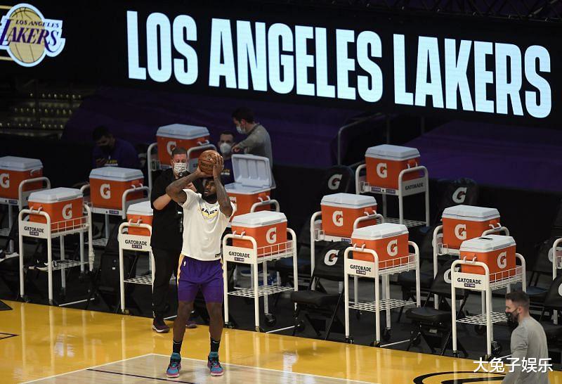 掘金隊|詹姆斯：湖人不可能打附加賽，想出這個主意的人都應該被炒魷魚，明天拿下掘金