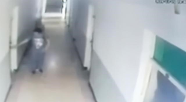 罗焕伍|大同大学男生在宿舍床铺上自缢！死者父亲：儿子比床架高怎么自杀