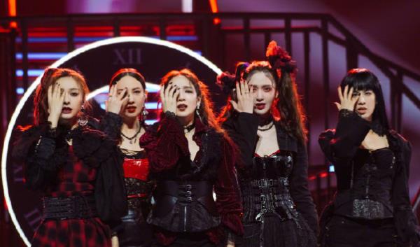 袁冰妍|袁冰妍拍戏都来不及,还会去参加《浪姐3》吗?