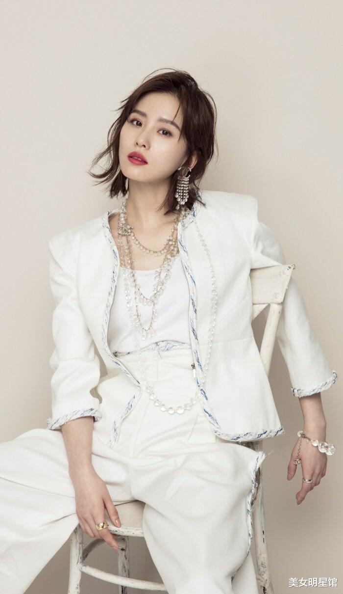 刘诗诗|美女明星馆：刘诗诗，清新淡雅！